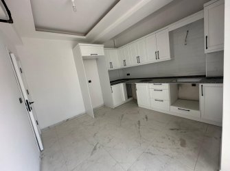 SAMSUN İLKADIM KARASAMSUN MAH 3+1 1.KAT 130m2 2 BANYO 2 GENİŞ BALKON OTOPARKLI ASANSÖRLÜ SIFIR DAİRE