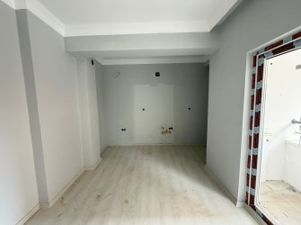 SAMSUN İLKADIM KALKANCI MAH 3+1 130m2 YÜKSEK GİRİŞ BALKONLU EBEVEYN BANYOLU SIFIR DAİRE 