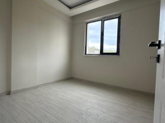 SAMSUN ATAKUM ÇAKIRLAR YALI MAH 1+1 1.KAT 50m2 GENİŞ BALKONLU OTOPARKLI ASANSÖRLÜ YERDEN ISITMALI SIFIR DAİRE