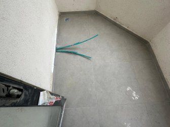 SAMSUN ATAKUM ÇAKIRLAR YALI MAH 1+1 1.KAT 50m2 GENİŞ BALKONLU OTOPARKLI ASANSÖRLÜ YERDEN ISITMALI SIFIR DAİRE