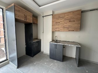 SAMSUN ATAKUM ÇAKIRLAR YALI MAH 1+1 1.KAT 50m2 GENİŞ BALKONLU OTOPARKLI ASANSÖRLÜ YERDEN ISITMALI SIFIR DAİRE