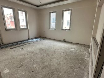 SAMSUN İLKADIM KIŞLA MAH 1.KAT 3+1 135m2 2 BALKONLU DIŞCEPHELİ KREDİYE UYGUN ÖZEL YAPIM DAİRE