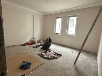 SAMSUN İLKADIM KIŞLA MAH 1.KAT 3+1 135m2 2 BALKONLU DIŞCEPHELİ KREDİYE UYGUN ÖZEL YAPIM DAİRE