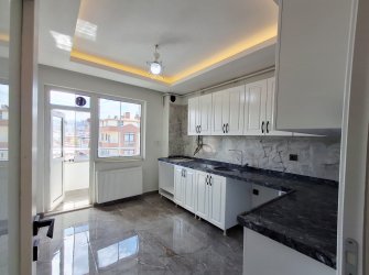 SAMSUM ATAKUM CUMHURİYET MAH LOZAN CAD. CEPHE 3+1 135m2 ULTRA LÜX ÖZEL YAPIM 7.KAT 16 YILLIK DENİZ MANZARALI KUPON DAİRE 