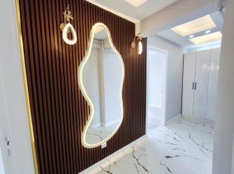 SAMSUN ATAKUM ÖMÜREVLERİ MAH TRAMVAYA CEPHE 1.KAT 4+1 165m2 ASANSÖRLÜ 14 YILLIK 4 ADET CAM BALKONLU 