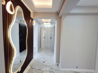 SAMSUN ATAKUM ÖMÜREVLERİ MAH TRAMVAYA CEPHE 1.KAT 4+1 165m2 ASANSÖRLÜ 14 YILLIK 4 ADET CAM BALKONLU 