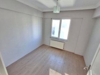 SAMSUN ATAKUM ATAKENT MAH 4.KAT 3+1 130m2 TEK DAİRE ÜZERİNE GENİŞ CAM BALKONLU OTOPARKLI KAÇIRILMAYACAK FIRSAT DAİRE 
