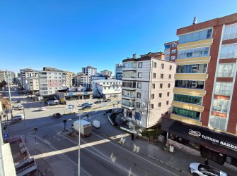 SAMSUN ATAKUM ATAKENT MAH 4.KAT 3+1 130m2 TEK DAİRE ÜZERİNE GENİŞ CAM BALKONLU OTOPARKLI KAÇIRILMAYACAK FIRSAT DAİRE 