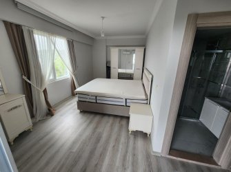 SAMSUN CANİK HASKÖY MAH 3+1 6.KAT FULL DENİZ VE ŞEHİR MANZARALI OTOPARKLI EBEVEYN BANYOLU 170m2 NET EŞYALI SATILIK ARAKAT DAİRE