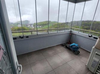 SAMSUN CANİK HASKÖY MAH 3+1 6.KAT FULL DENİZ VE ŞEHİR MANZARALI OTOPARKLI EBEVEYN BANYOLU 170m2 NET EŞYALI SATILIK ARAKAT DAİRE