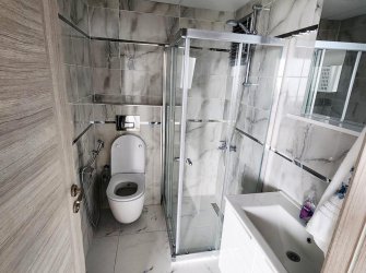 SAMSUN CANİK HASKÖY MAH 3+1 6.KAT FULL DENİZ VE ŞEHİR MANZARALI OTOPARKLI EBEVEYN BANYOLU 170m2 NET EŞYALI SATILIK ARAKAT DAİRE