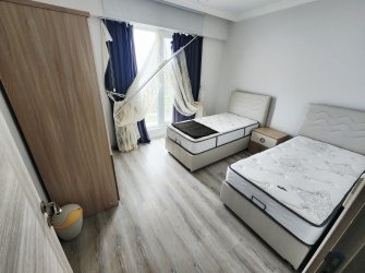 SAMSUN CANİK HASKÖY MAH 3+1 6.KAT FULL DENİZ VE ŞEHİR MANZARALI OTOPARKLI EBEVEYN BANYOLU 170m2 NET EŞYALI SATILIK ARAKAT DAİRE