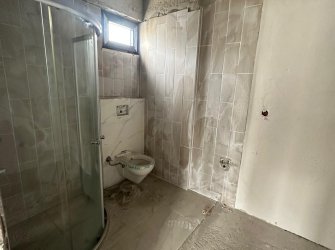 SAMSUN İLKADIM DEREBAHÇE MAH 3+1 165m2 2 GENİŞ BALKONLU OTOPARKLI CADDEYE CEPHE 7.KAT EBEVEYN BANYOLU MÜKEMMEL KONUMDA DAİRE