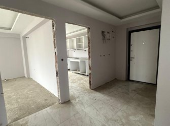 SAMSUN İLKADIM DEREBAHÇE MAH 3+1 165m2 2 GENİŞ BALKONLU OTOPARKLI CADDEYE CEPHE 7.KAT EBEVEYN BANYOLU MÜKEMMEL KONUMDA DAİRE