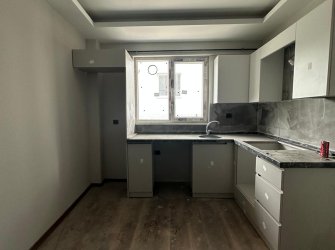 SAMSUN CANİK HASKÖY MAH 1+1 50m2 YERDEN ISITMALI OTOPARKLI İSKANLI SIFIR BAHÇE KAT DAİRE