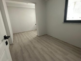 SAMSUN CANİK HASKÖY MAH 2+1 80m2 AMERİKAN MUTFAK BALKONLU OTOPARKLI YERDEN ISITMALI VESTİYER TAKILI YÜKSEK GİRİŞ SIFIR DAİRE
