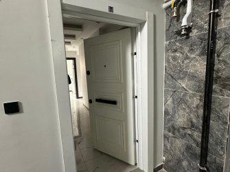 SAMSUN CANİK HASKÖY MAH 2+1 80m2 AMERİKAN MUTFAK BALKONLU OTOPARKLI YERDEN ISITMALI VESTİYER TAKILI YÜKSEK GİRİŞ SIFIR DAİRE