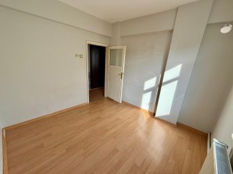 SAMSUN İLKADIM  KADİFEKALE MH 2+1 2.KAT BALKONLU DOĞALGAZLI KREDİYE UYGUN FIRSAT DAİRE