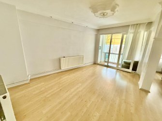 SAMSUN İLKADIM SELAHİYE MH 3+1 125m2 3.KAT DOĞALGAZLI DIŞ CEPHELİ 2 CAM BALKONLU KREDİYE UYGUN MASRAFSIZ SATILIK FIRSAT DAİRE