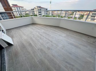 SAMSUN İLKADIM KALKANCI MH. 3+1 1. KAT 130 M2 DENİZ MANZARALI EBEVEYN BANYOLU YERDEN ISITMALI SIFIR FIRSAT DAİRE..