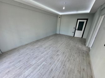SAMSUN İLKADIM TEPECİK MH. 2+1 110 M2 1. KAT EBEVEYN BANYOLU CAM BALKONLARI KOMBİSİ TAKILI BÜYÜK BALKONLU SIFIR FIRSAT DAİRE..