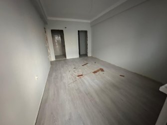 EVİM-NUR'DAN HASKÖY MAH 3+1 2 BANYO 2 BALKON GİYİNME ODALI OTOPARKLI 135m2 YERDEN ISITMALI CADDE ÜZERİ SIFIR DAİRELER
