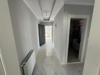 SAMSUN İLKADIM KIŞLA MAH 2+1 90m2 4.KAT ASANSÖRLÜ GENİŞ BALKONLU KOMBİ TAKILI SIFIR SON 1 DAİRE ACİL