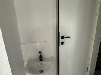 SAMSUN İLKADIM KADİFEKALE MAH 170m2 ARSA ÜZERİNDE 5.KATLI DIŞCEPHELİ DENIZ VE ŞEHİR MANZARALI İÇİ SIFIR YAPILI KOMPLE SATILIK BİNA  ( 5 AYRI BAĞIMSIZ BÖLÜM - KOMBİ TAKILI )
