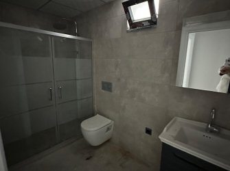 SAMSUN İLKADIM KALKANCI MAH 2+0 YÜKSEK GİRİŞ BALKONLU 75m2 OTOPARKLI VESTİYER TAKILI SIFIR DAİRE