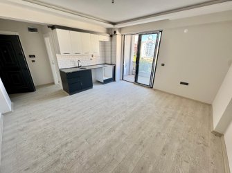 SAMSUN ATAKUM KÖRFEZ MH. 1+1 55 M2 5. KAT YERDEN ISITMALI SOĞUKSU BULVARINA CEPHE İSKANI ALINMIŞ KREDİYE UYGUN FIRSAT DAİRE..