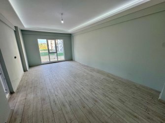 SAMSUN İLKADIM TEPECİK MH. 2+1 110 M2 1. KAT EBEVEYN BANYOLU CAM BALKONLARI KOMBİSİ TAKILI BÜYÜK BALKONLU SIFIR FIRSAT DAİRE..
