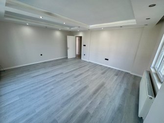 SAMSUN İLKADIM KAVACIK MH. 3+1 156 M2 1. KAT EBEVEYN BANYOLU CAM BALKONLARI TAKILI CADDEYE CEPHE SATILIK DAİRE..