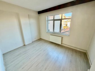 SAMSUN İLKADIM LİMAN MH 2+1 100.YIL BLV 20 METRE ARA KAT FIRSAT DAİRE 