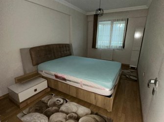 SAMSUN İLKADIM TEPECİK MAH 2+0 65m2 GENİŞ CAM BALKONLU EŞYALI 5 YILLIK 1.KAT OTOPARKLI ASANSÖRLÜ KUPON DAİRE