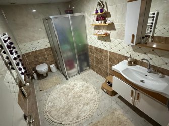  SAMSUN İLKADIM KALKANCI MAH GENİŞ CAM BALKONLU 2+1 110m2 ASANSÖRLÜ OTOPARKLI KREDİYE UYGUN 2 BANYOLU 5 YILLIK GİRİŞ KAT DAİRE 