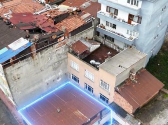 SAMSUN İLKADIM İLYASKÖY MAH 80m2 4.KAT İMARLI BİTİŞİK NİZAM YATIRILIK ARSA ( İÇERİSİNDE 1.KATLI BİNA VARDIR )