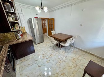 SAMSUN İLKADIM KALKANCI MH. 3+1 135 M2 2. KAT TRAMVAYA YAKIN CADDEYE CEPHE ÇİFT BALKONLU OTOPARKLI SİTE İÇİ FIRSAT DAİRE.