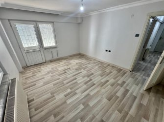 SAMSUN İLKADIM ADALET MH. 2+1 95 M2 BAHÇE KAT MÜSTAKİL GİRİŞLİ DIŞ CEPHELİ İÇİ YAPILI MASRAFSIZ MERKEZİ KONUMDA FIRSAT DAİRE..