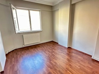 SAMSUN İLKADIM YENİDOĞAN MAH 4.KAT DIŞCEPHELİ CAM BALKONLU KREDİYE UYGUN 2+1 100m2 KUPON DAİRE