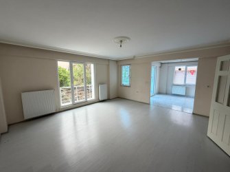 SAMSUN CANİK KARŞIYAKA MH 3+1 125m2 1.KAT CAM BALKONLU ASANSÖRLÜ AÇIK OTOPARKLI KİRALIK DAİRE