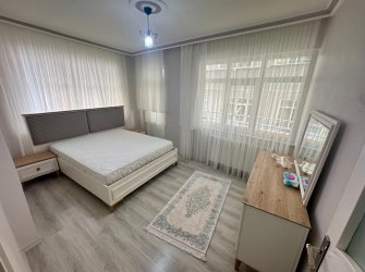 SAMSUN İLKADIM FEVZİ ÇAKMAK MH. 3+1 1. KAT 125 M2 DIŞ CEPHELİ OTOPARKLI FULL EŞYALI KİRALIK DAİRE..