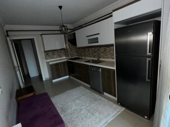 SAMSUN İLKADIM TEPECİK MAH 2+0 65m2 GENİŞ CAM BALKONLU EŞYALI 5 YILLIK 1.KAT OTOPARKLI ASANSÖRLÜ KUPON DAİRE