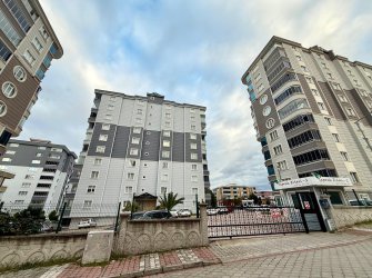 SAMSUN İLKADIM KALKANCI MH. 3+1 140 M2 3. KAT EBEVEYN BANYOLU CAM BALKONLARI TAKILI KREDİ LİMİTİ YOK SİTE İÇİ FIRSAT DAİRE.. 