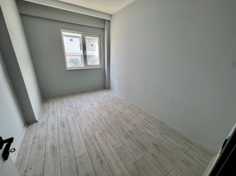 SAMSUN İLKADIM TEPECİK MH. 2+1 110 M2 1. KAT EBEVEYN BANYOLU CAM BALKONLARI KOMBİSİ TAKILI BÜYÜK BALKONLU SIFIR FIRSAT DAİRE..