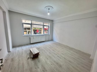 SAMSUN İLKADIM ÇİFTLİK MH. 3+1 1. KAT 125 M2 İÇİ FULL YAPILI MERKEZİ KONUMDA KREDİYE UYGUN FIRSAT DAİRE..