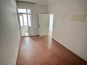 SAMSUN İLKADIM ÇİFTLİK MH. 3+1 120 M2 2. KAT ASANSÖRLÜ DIŞ CEPHELİ ÇİFTLİK CADDESİNE CEPHE İŞ YERİNE MÜSAİT KİRALIK DAİRE.. 