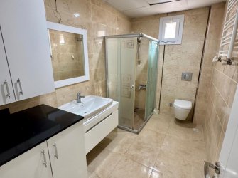 SAMSUN İLKADIM KAVACIK MH. 3+1 156 M2 1. KAT EBEVEYN BANYOLU CAM BALKONLARI TAKILI CADDEYE CEPHE SATILIK DAİRE..