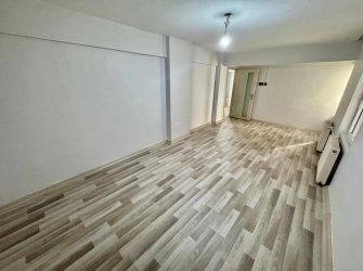 SAMSUN İLKADIM ADALET MH. 2+1 95 M2 BAHÇE KAT MÜSTAKİL GİRİŞLİ DIŞ CEPHELİ İÇİ YAPILI MASRAFSIZ MERKEZİ KONUMDA FIRSAT DAİRE..