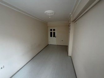 SAMSUN CANİK KARŞIYAKA MH 3+1 125m2 1.KAT CAM BALKONLU ASANSÖRLÜ AÇIK OTOPARKLI KİRALIK DAİRE
