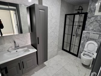 SAMSUN İLKADIM TEPECİK MH. 2+1 110 M2 1. KAT EBEVEYN BANYOLU CAM BALKONLARI KOMBİSİ TAKILI BÜYÜK BALKONLU SIFIR FIRSAT DAİRE..